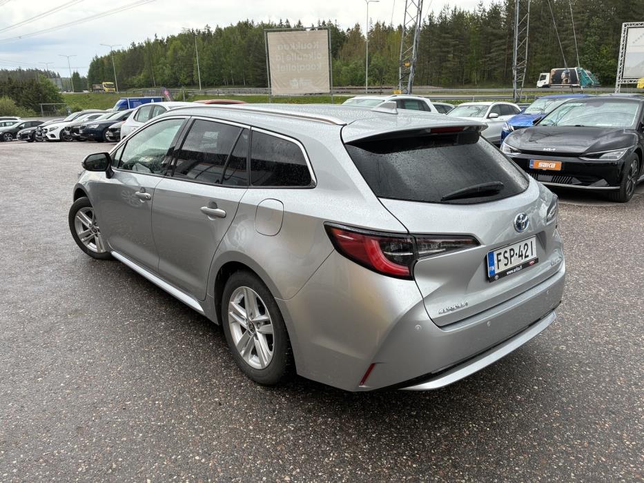 TOYOTA Corolla 2023