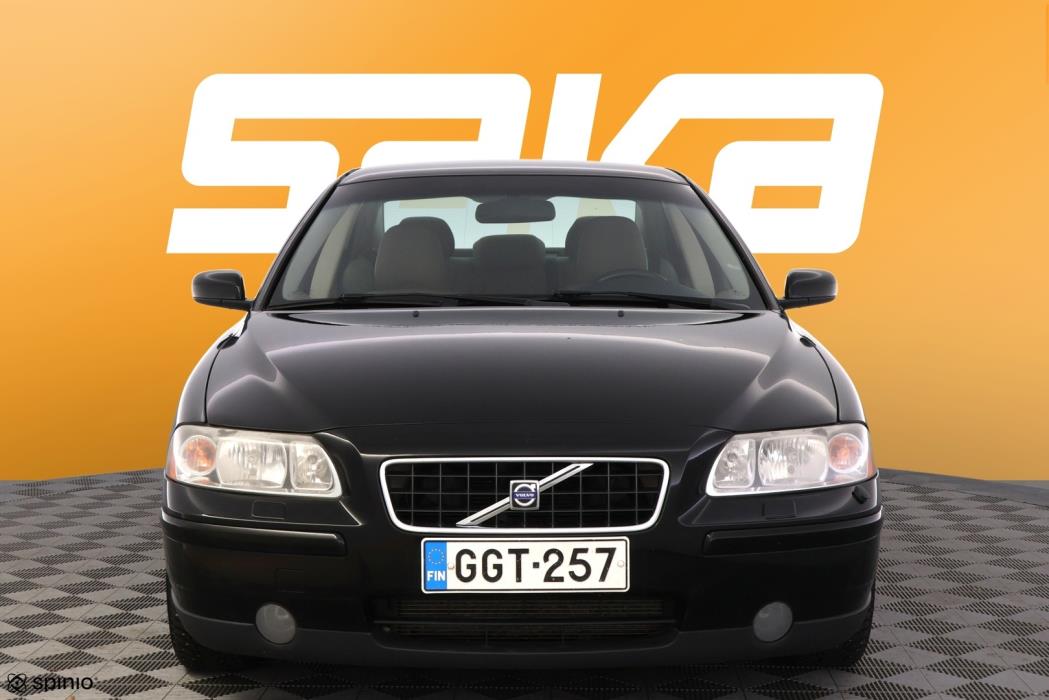 VOLVO S60 2005