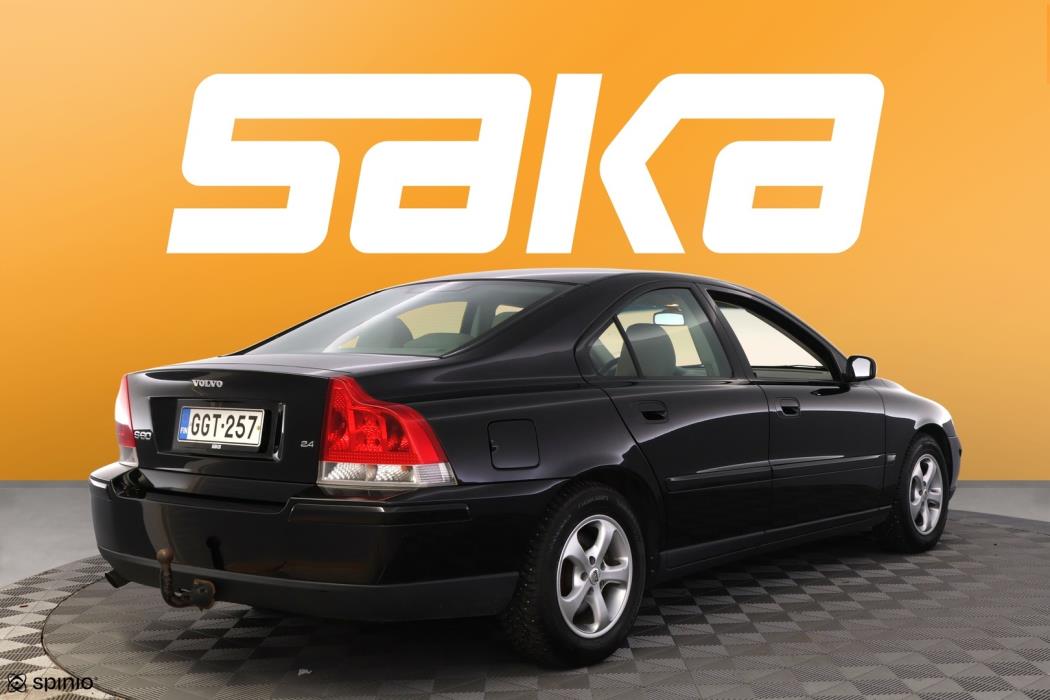 VOLVO S60 2005