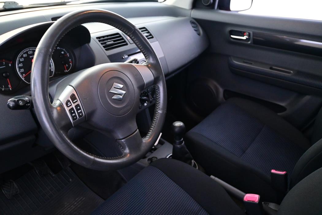 SUZUKI Swift 2008