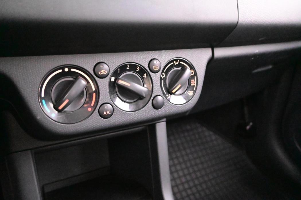 SUZUKI Swift 2008