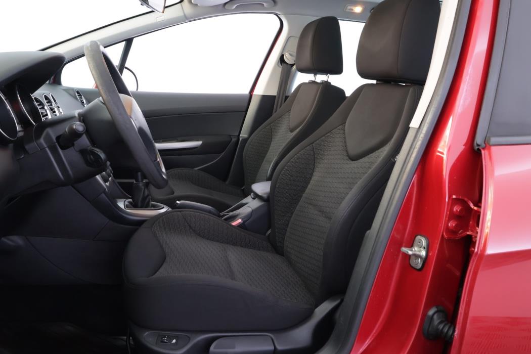 PEUGEOT 308 2010
