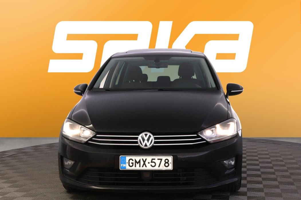 VOLKSWAGEN Golf Sportsvan 2015
