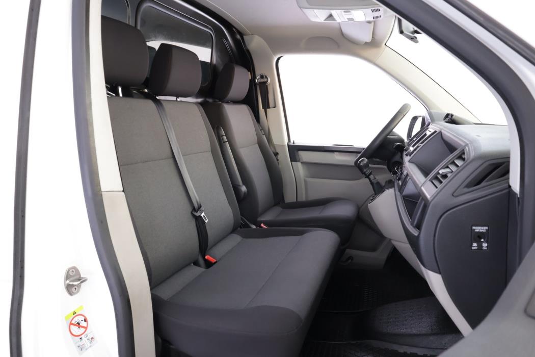 VOLKSWAGEN Transporter 2019
