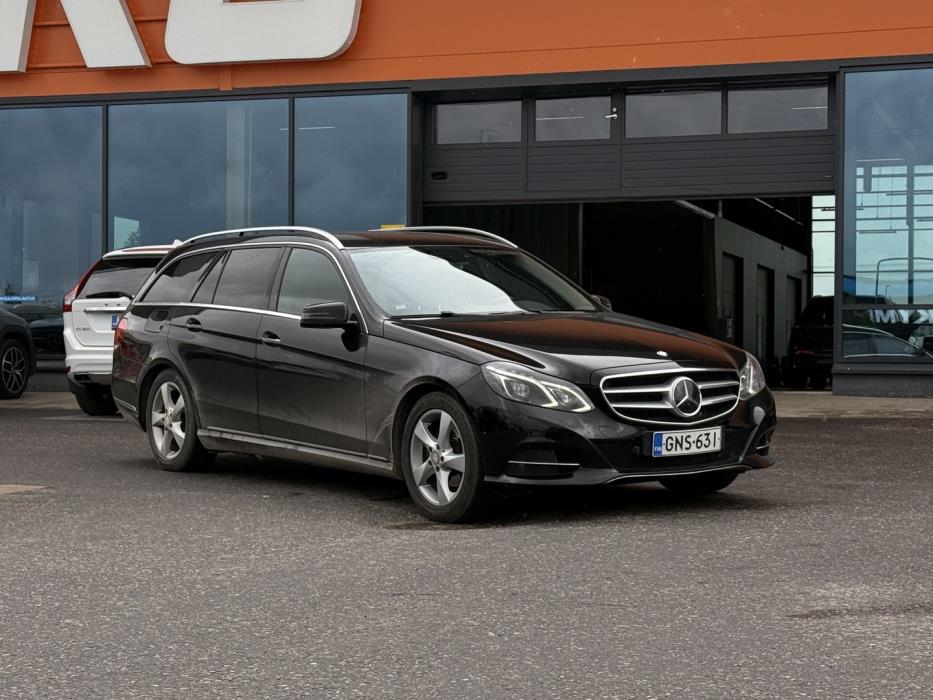 MERCEDES-BENZ E 2015