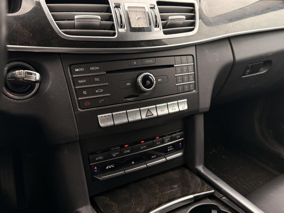 MERCEDES-BENZ E 2015