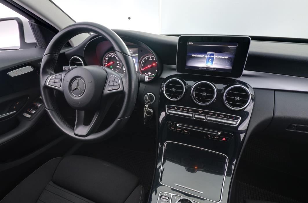 MERCEDES-BENZ C 2018