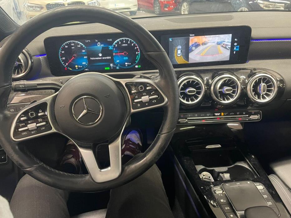 MERCEDES-BENZ CLA 2021