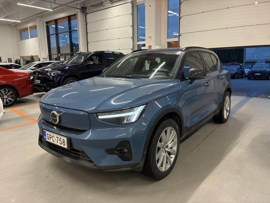 VOLVO XC40 2022