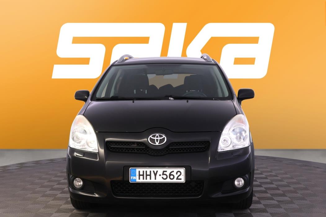 TOYOTA Corolla Verso 2009