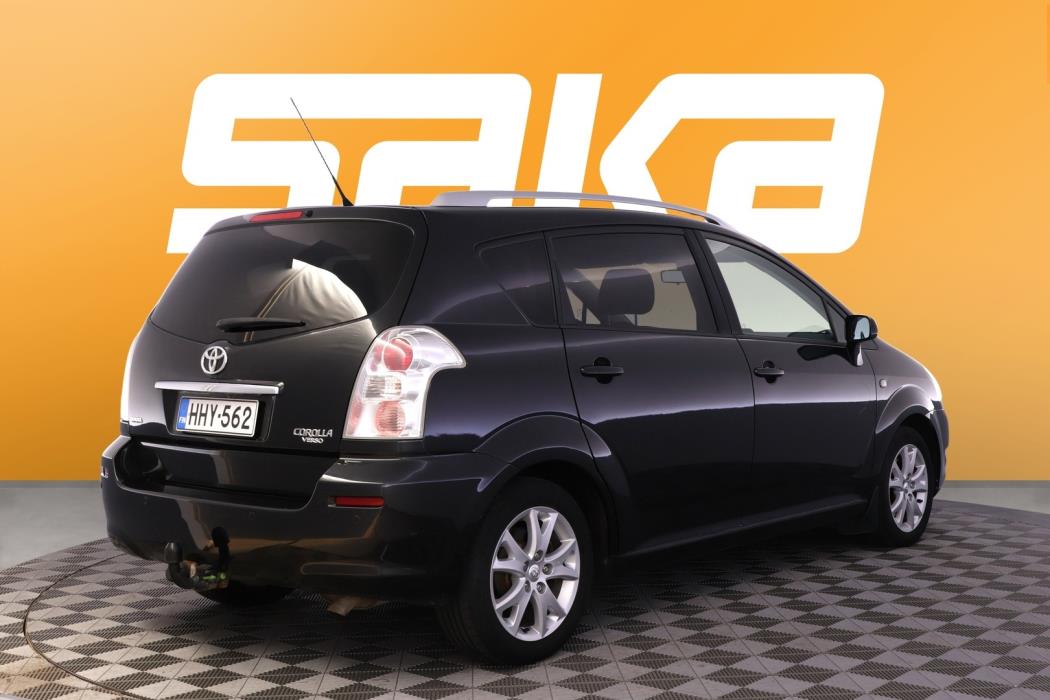 TOYOTA Corolla Verso 2009
