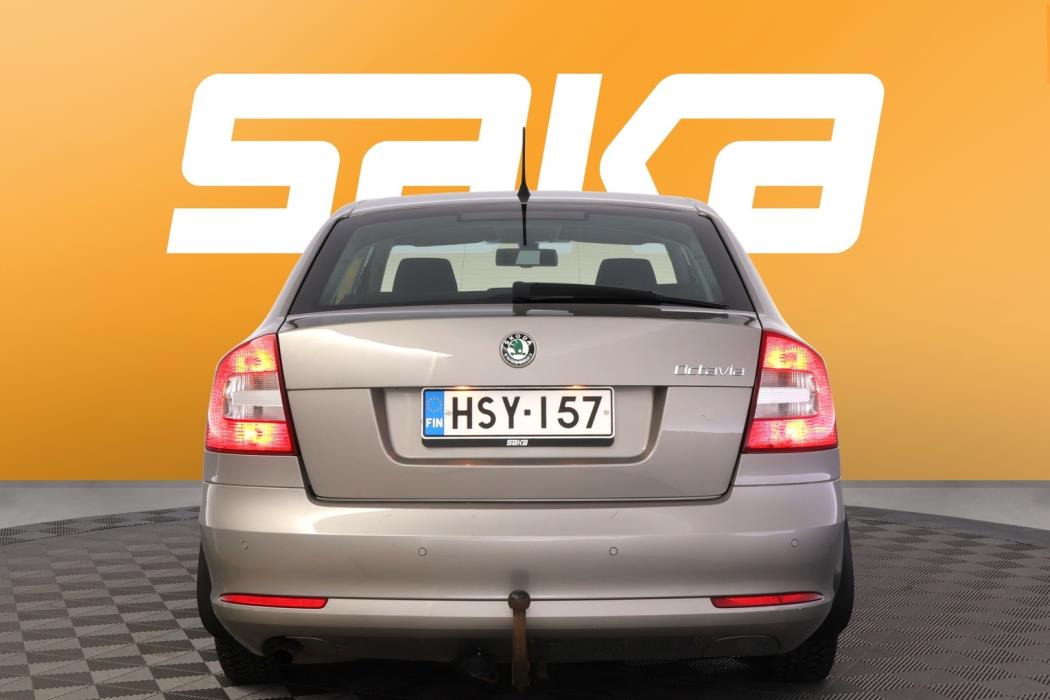 SKODA Octavia 2011