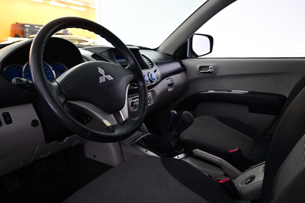 MITSUBISHI L200 2007