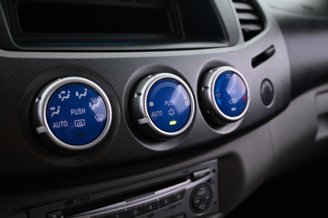 MITSUBISHI L200 2007