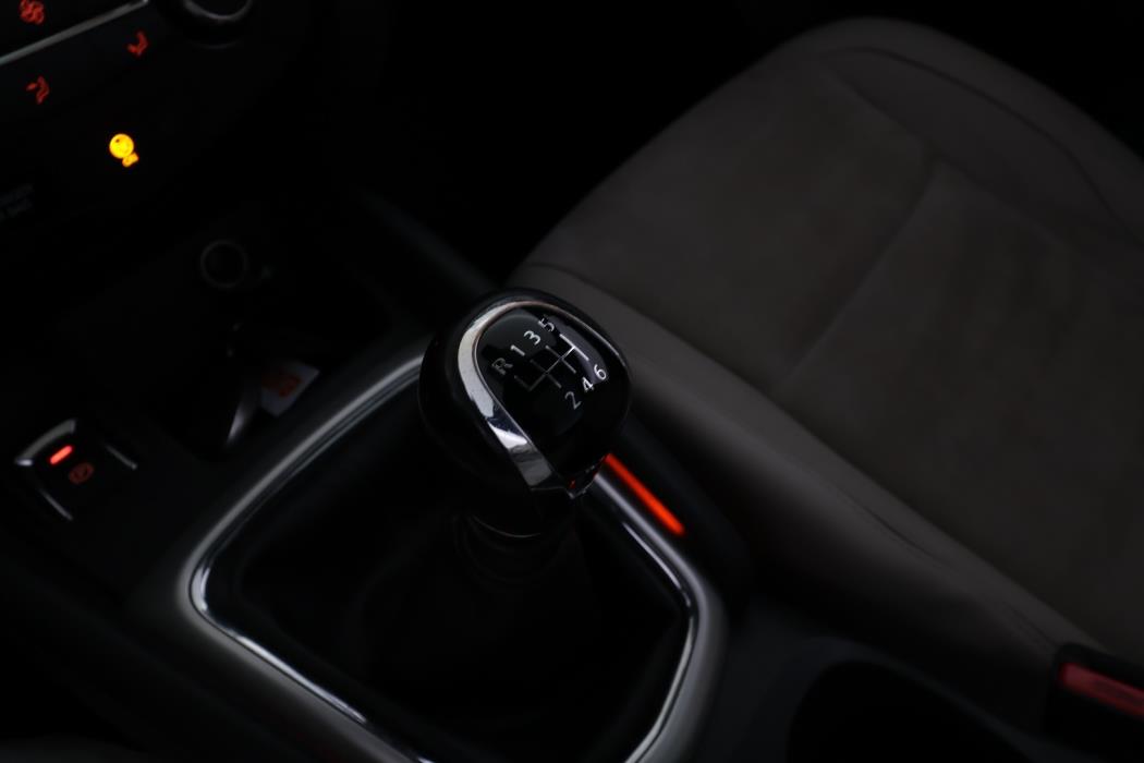 NISSAN Qashqai 2014