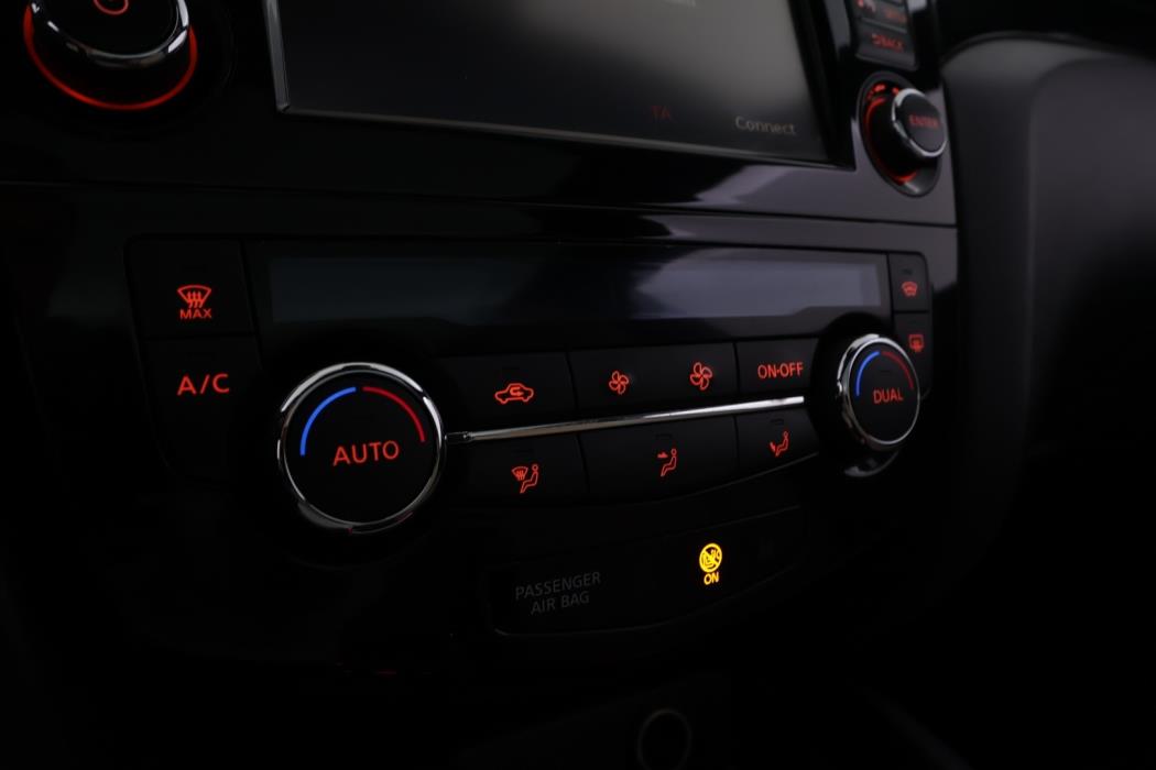 NISSAN Qashqai 2014