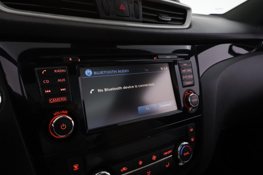NISSAN Qashqai 2014