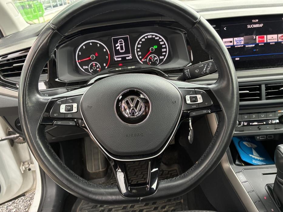 VOLKSWAGEN Polo 2018