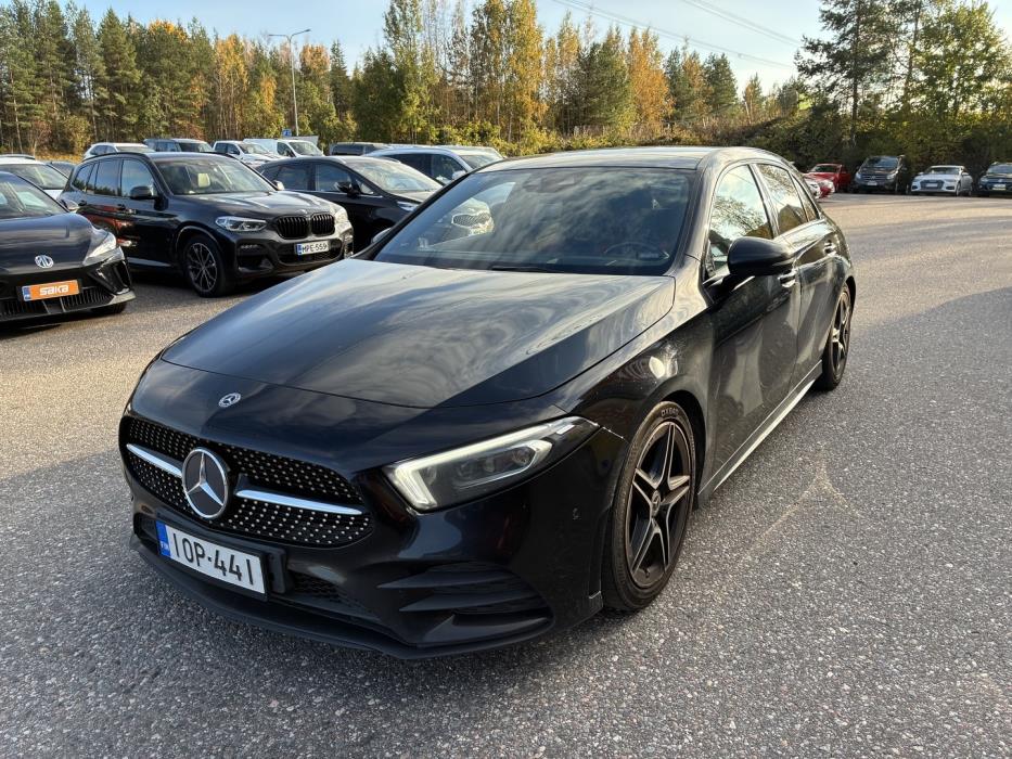 MERCEDES-BENZ A 2019