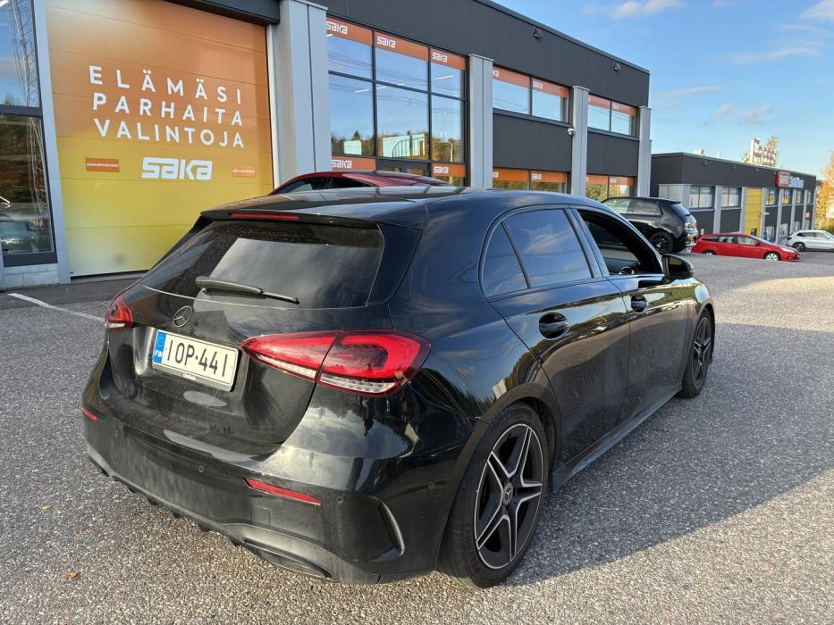 MERCEDES-BENZ A 2019