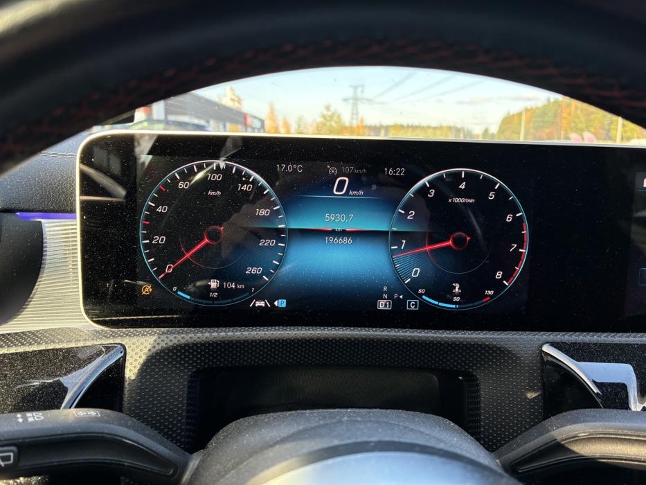 MERCEDES-BENZ A 2019