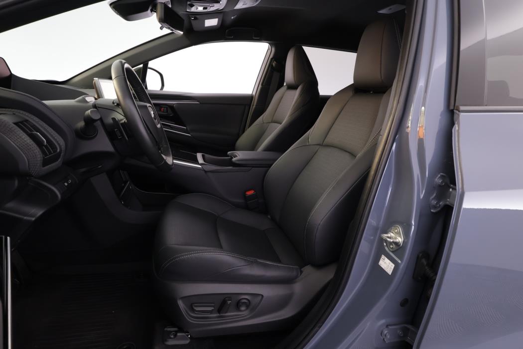 SUBARU Solterra 2023