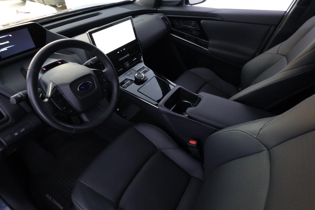 SUBARU Solterra 2023
