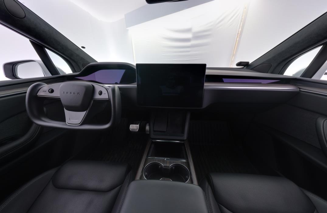 TESLA Model X 2023