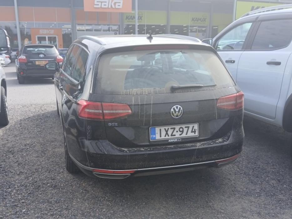 VOLKSWAGEN Passat 2016