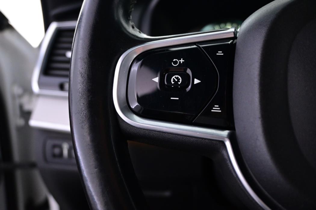 VOLVO XC90 2017