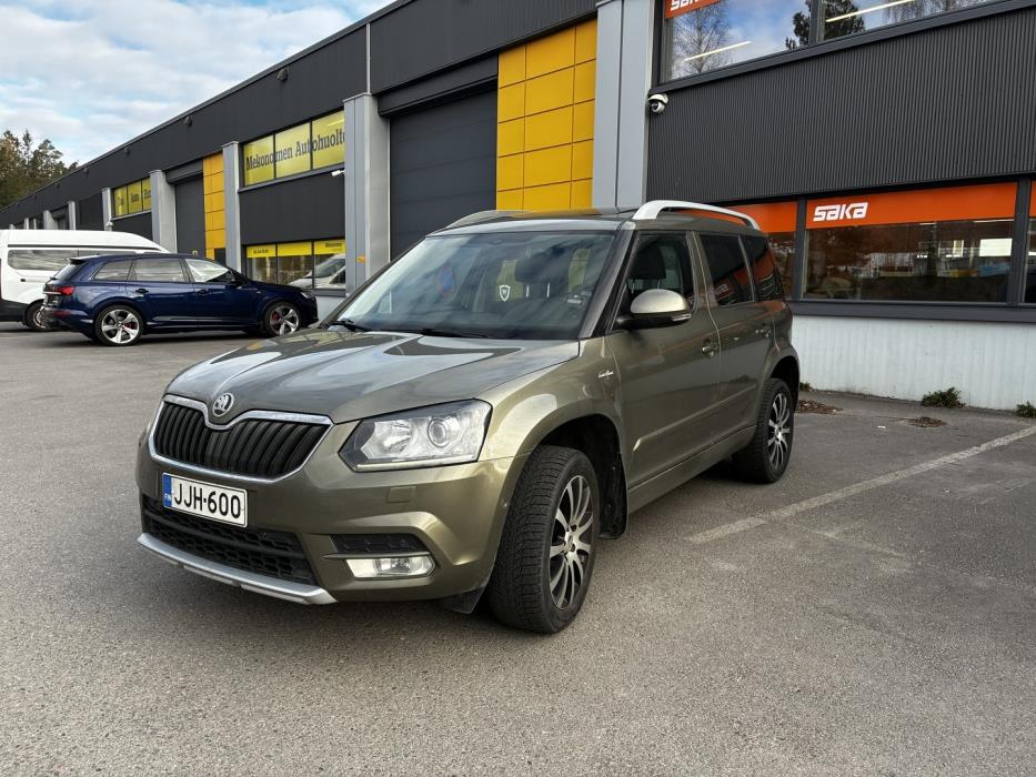 SKODA Yeti 2014