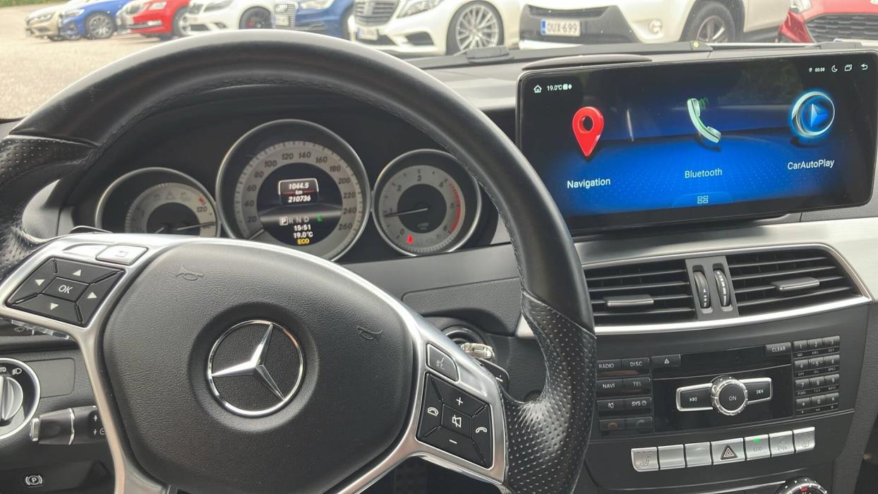 MERCEDES-BENZ C 2013