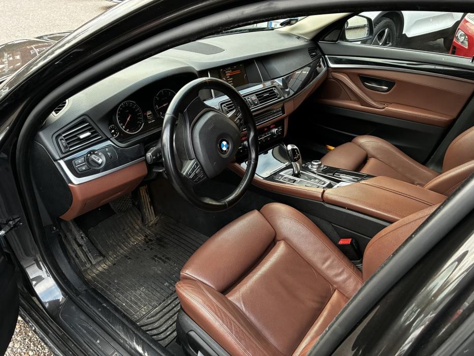 BMW 520 2015