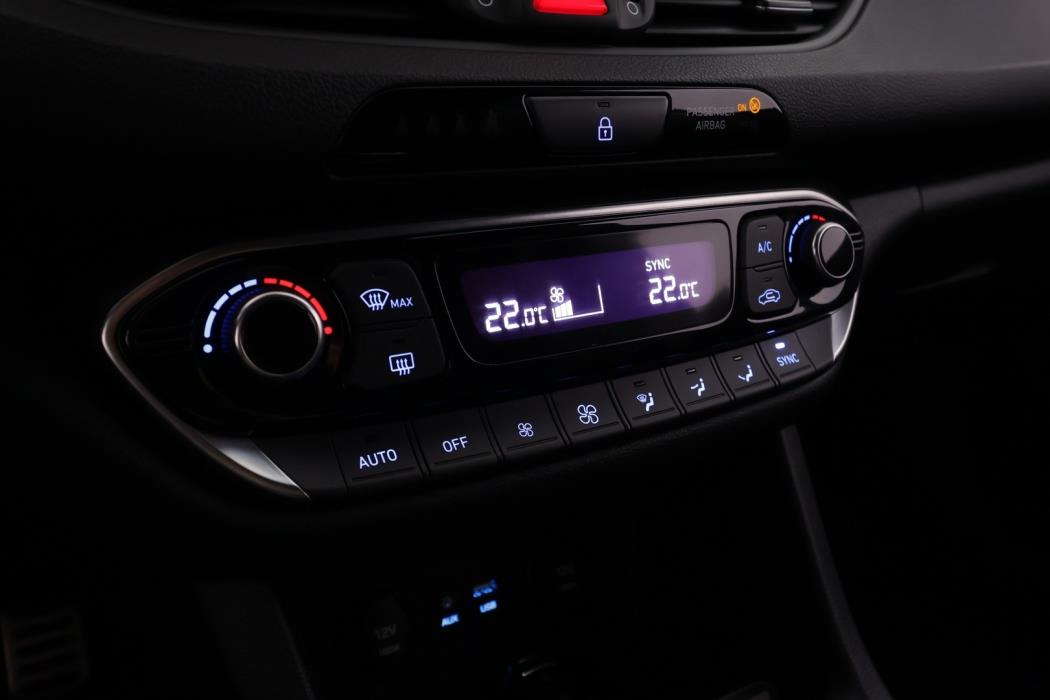 HYUNDAI I30 2018