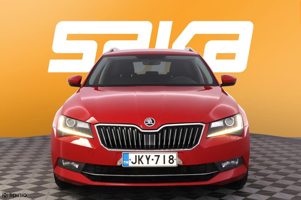 SKODA Superb 2016