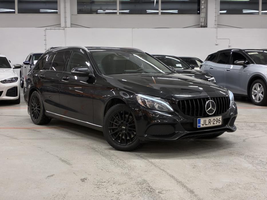 MERCEDES-BENZ C 2016