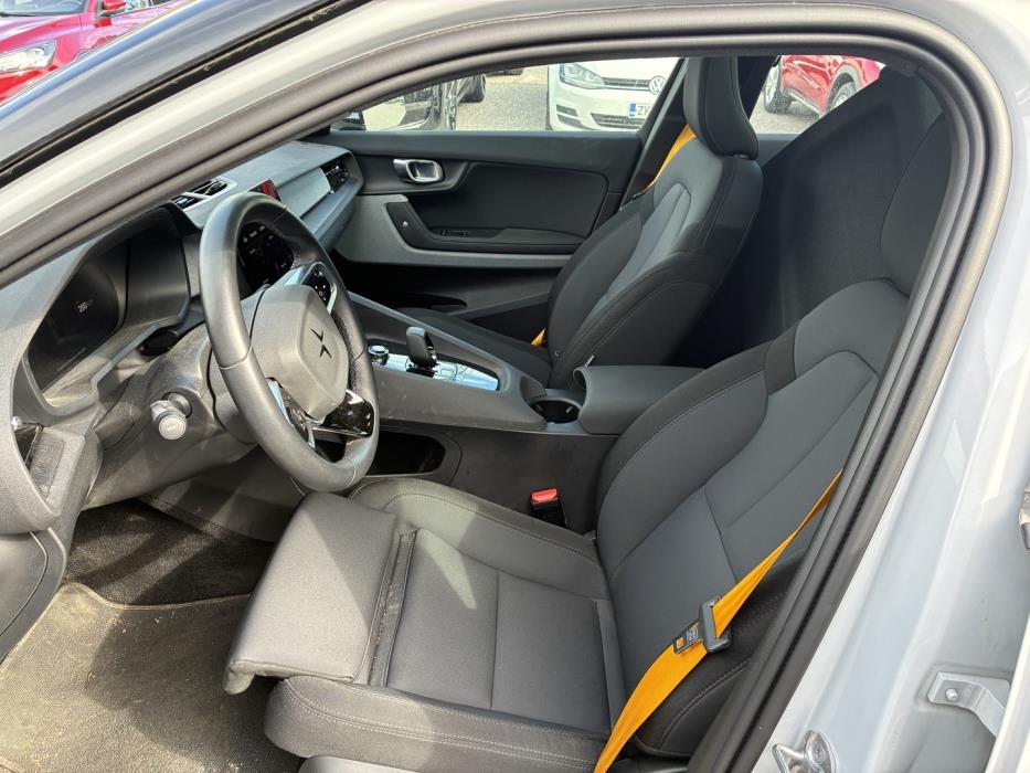 POLESTAR 2 2023