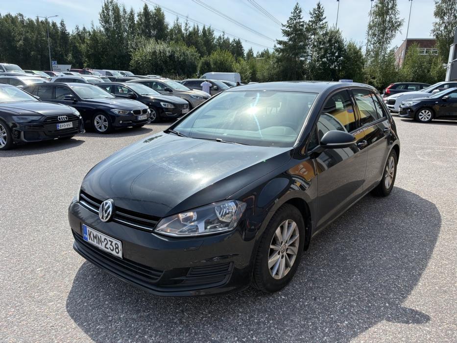 VOLKSWAGEN Golf 2014