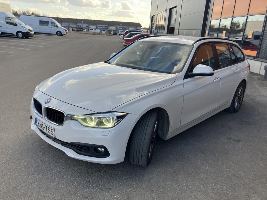 BMW 320 2016