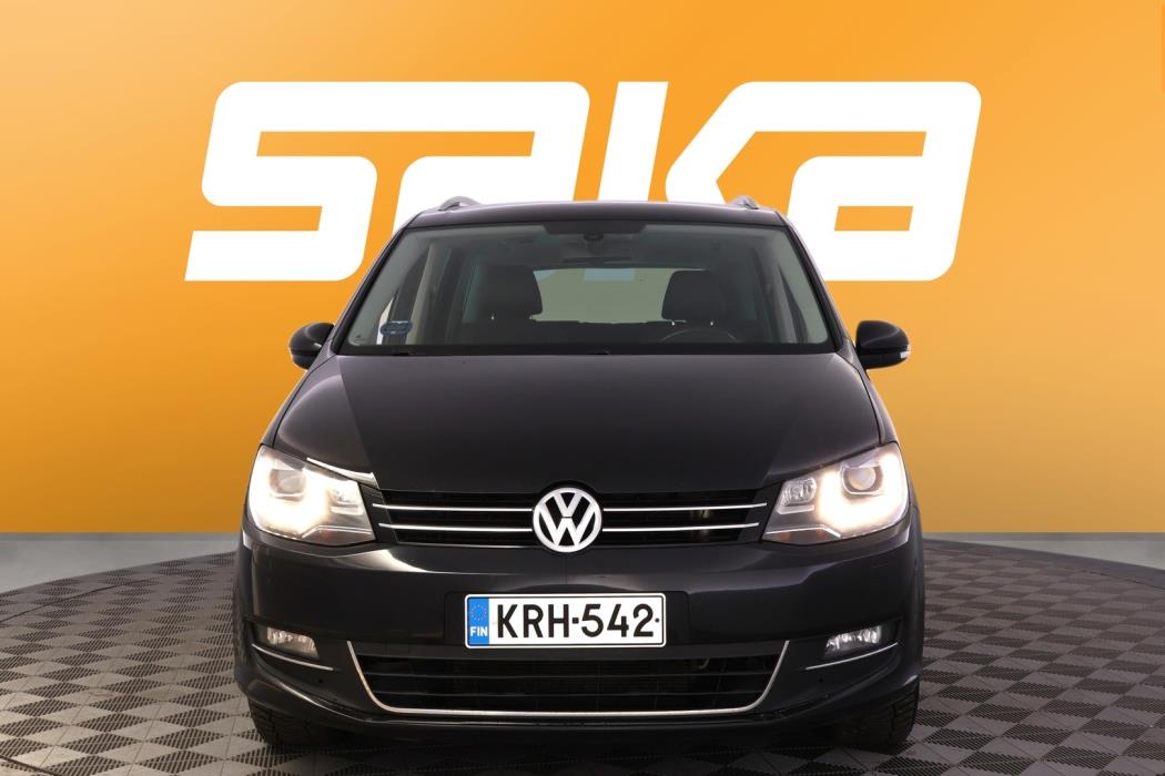 VOLKSWAGEN Sharan 2012
