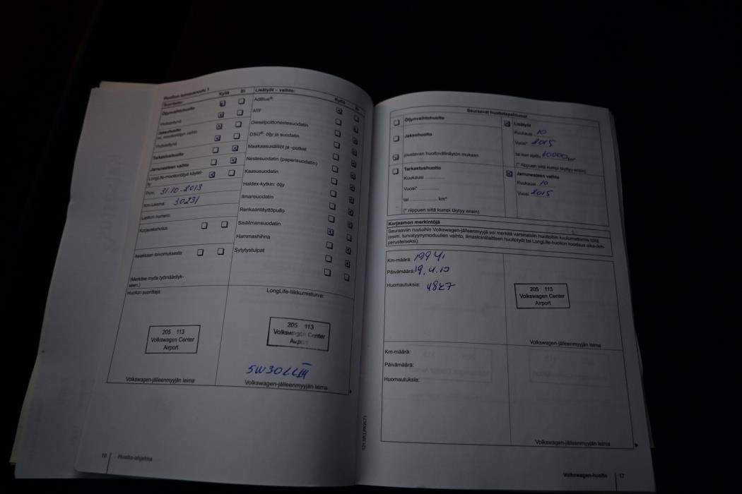 VOLKSWAGEN Sharan 2012