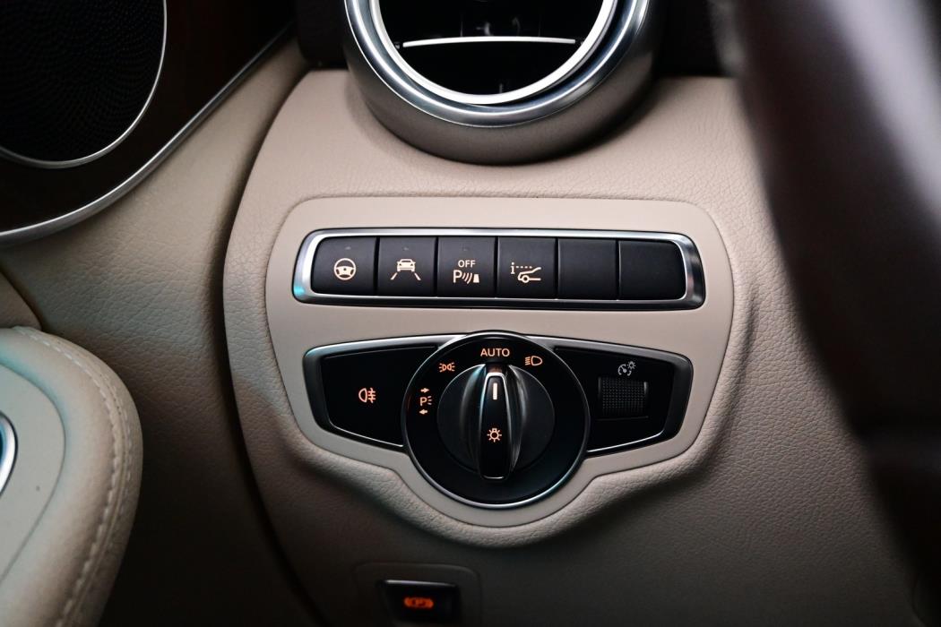 MERCEDES-BENZ GLC 2018