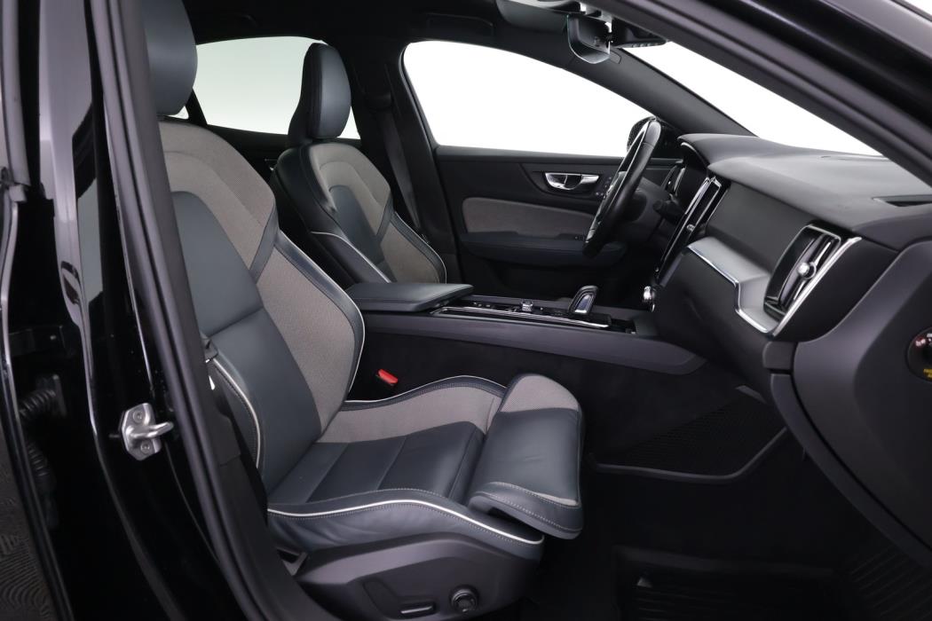 VOLVO S60 2021