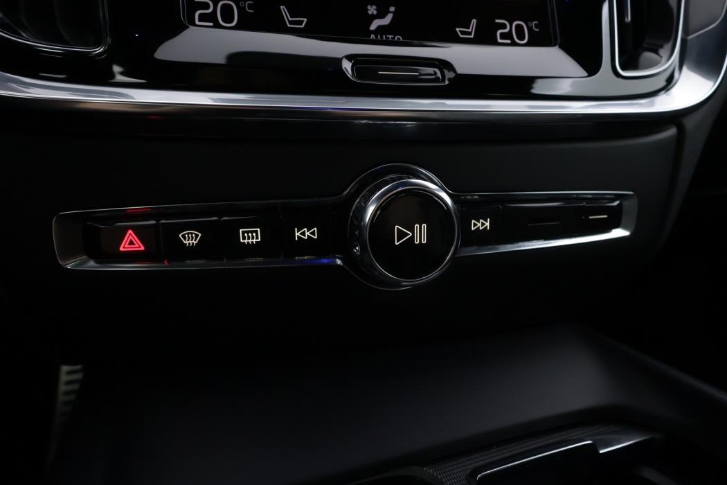 VOLVO S60 2021