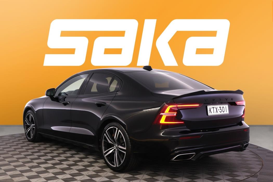 VOLVO S60 2021