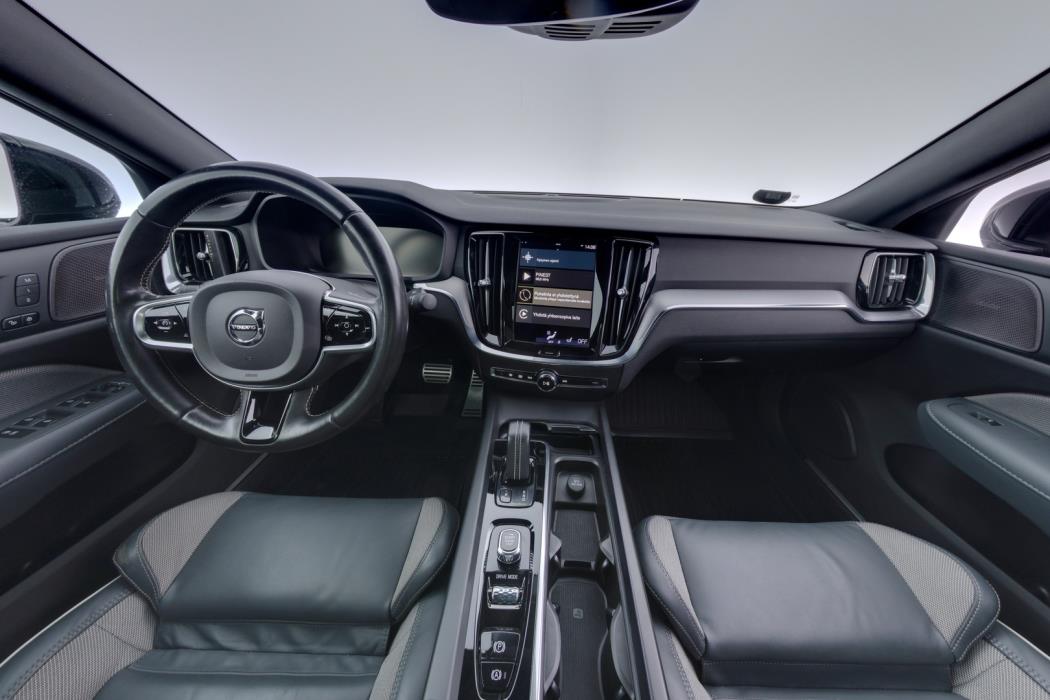 VOLVO S60 2021
