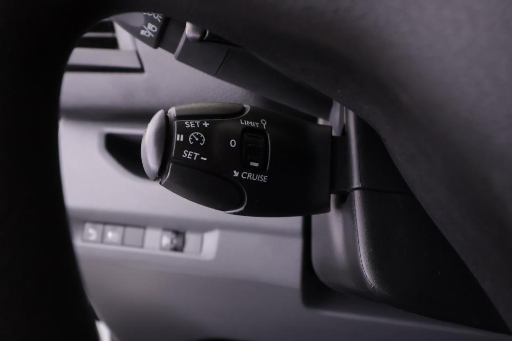 TOYOTA Proace 2021