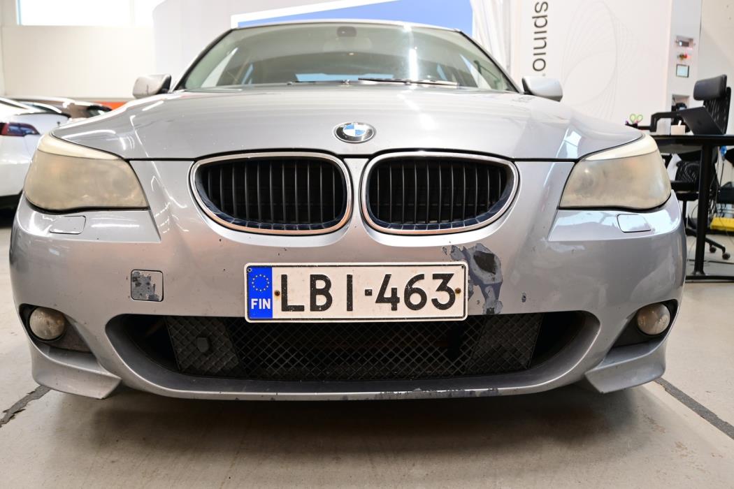 BMW 520 2005