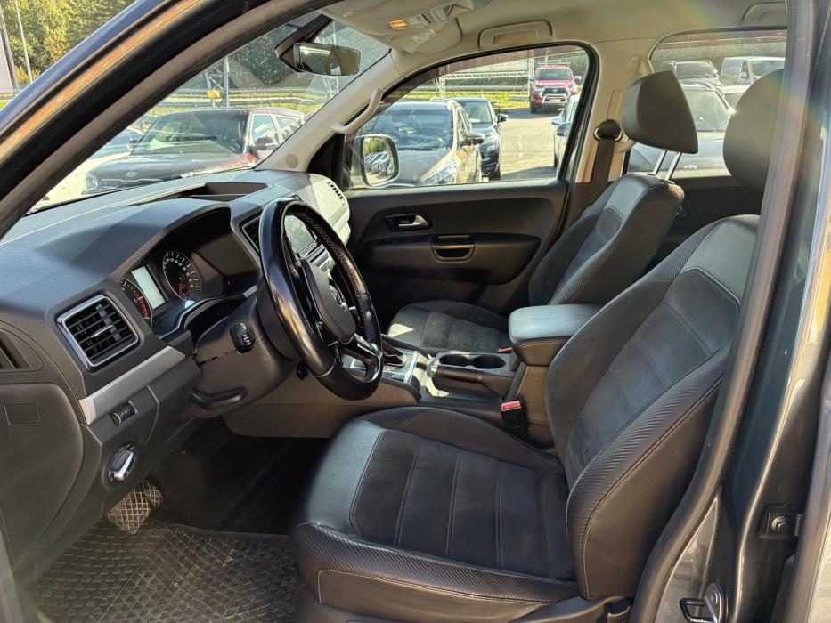 VOLKSWAGEN Amarok 2017