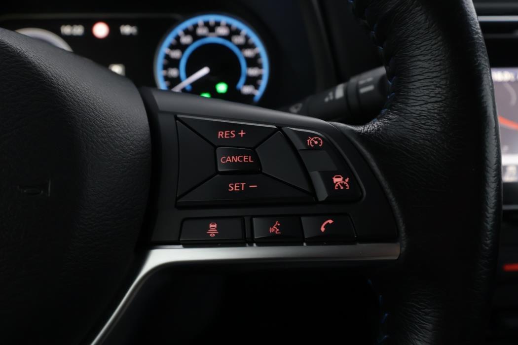 NISSAN Leaf 2018